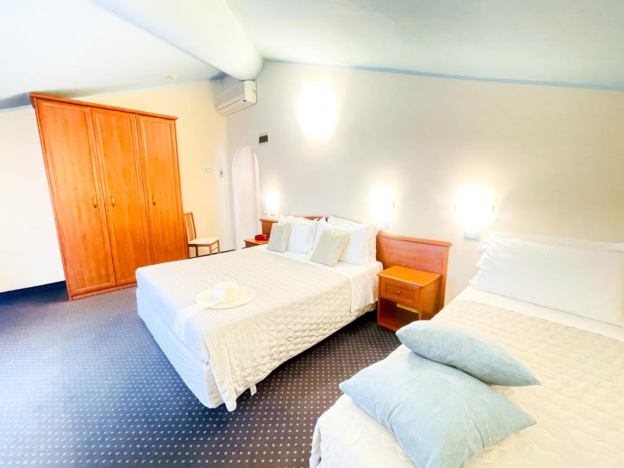 Hotel Bolognese Bellaria-Igea Marina Bagian luar foto