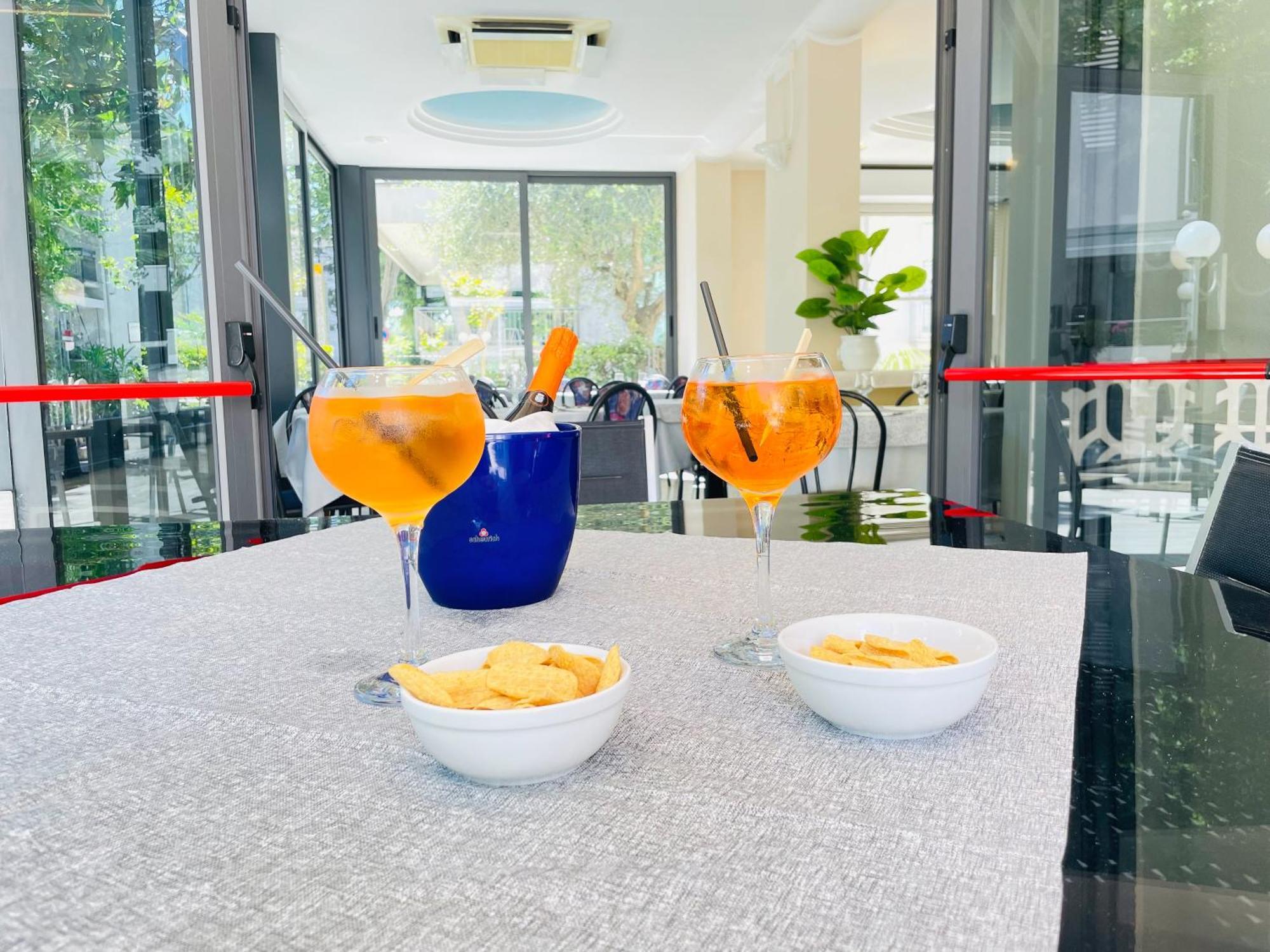 Hotel Bolognese Bellaria-Igea Marina Bagian luar foto